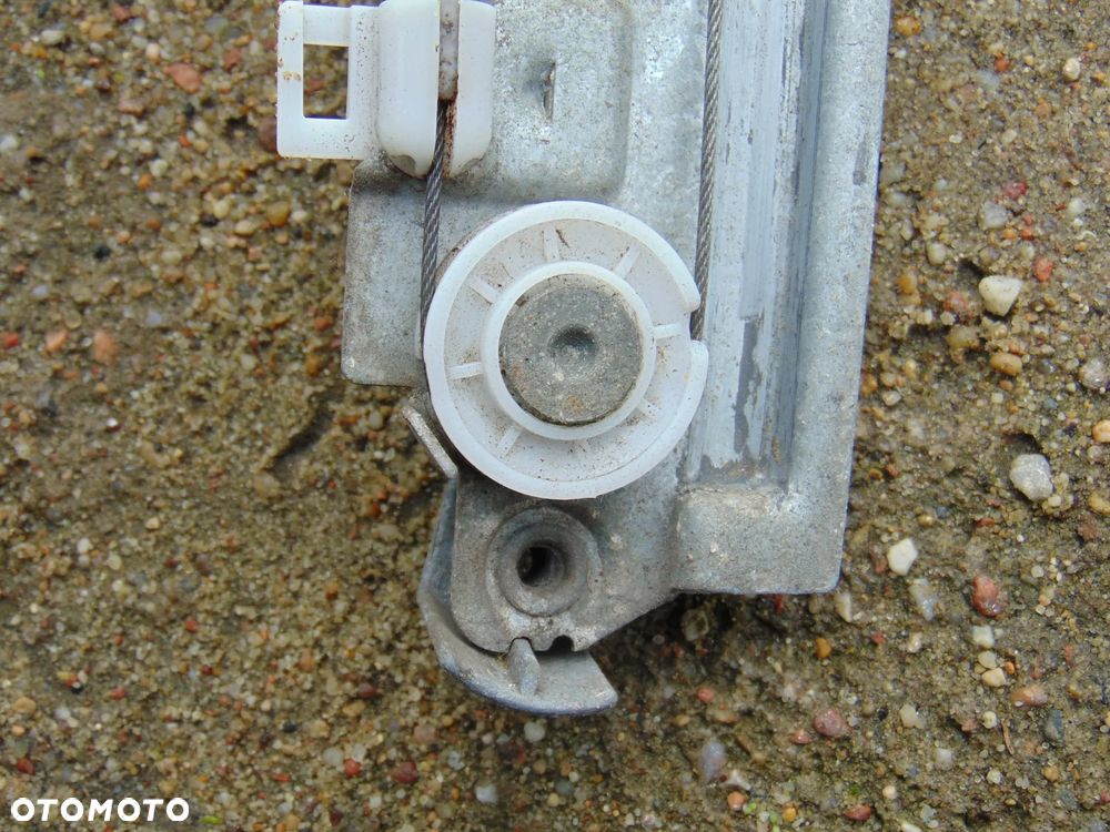 ORYGINAŁ podnośnik mechanizm szyby pasażera prawy przód przedni Renault Megane 2 II 5D 5 drzwi 02-06r - 14