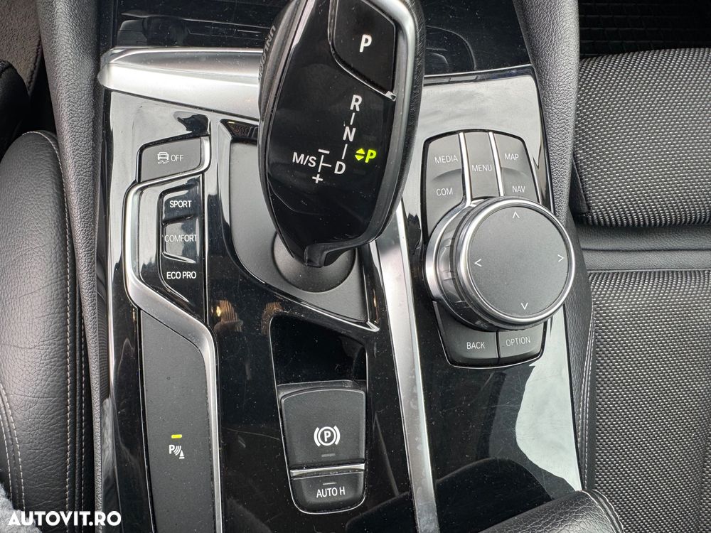 BMW Seria 5 520d EfficientDynamics Edition AT - 15
