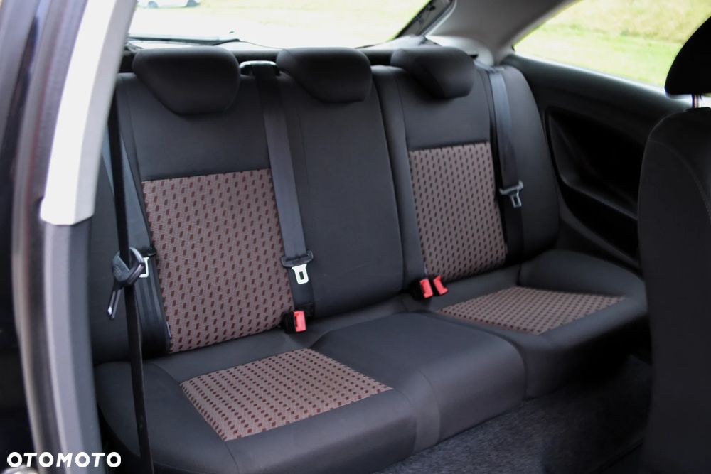 Seat Ibiza SC 1.9 TDI DPF Sport - 14