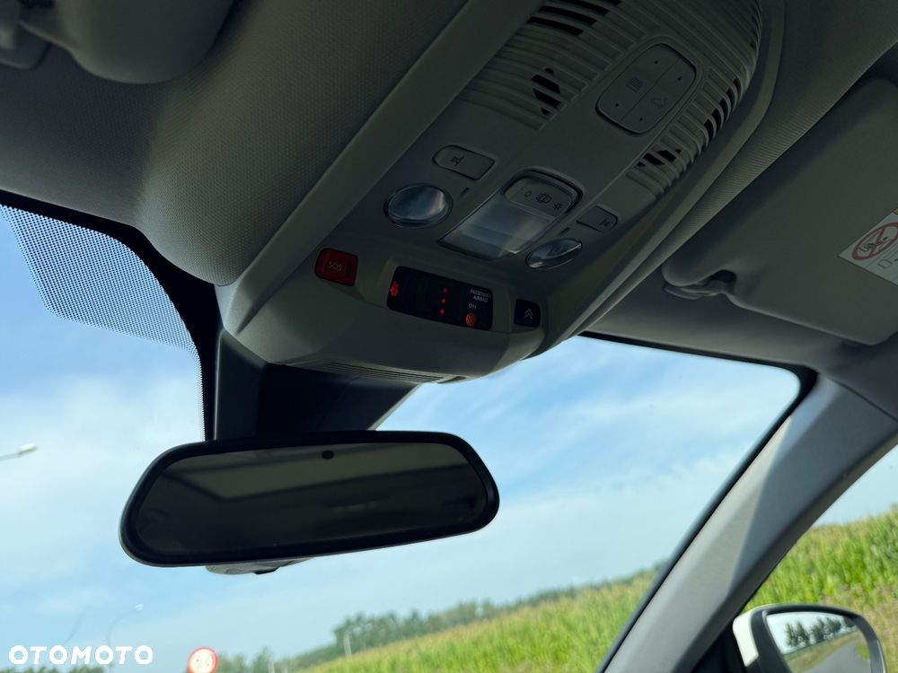 Citroën C5 Aircross 1.6 PureTech Shine EAT8 - 17