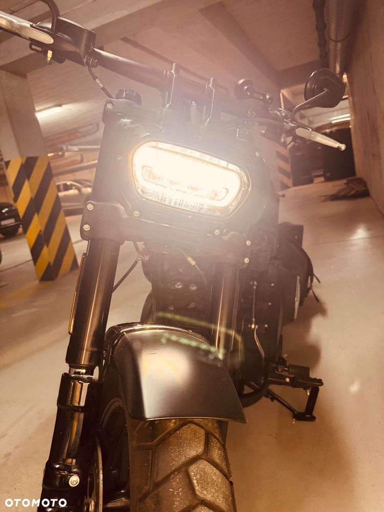 Harley-Davidson Dyna Fat Bob - 19