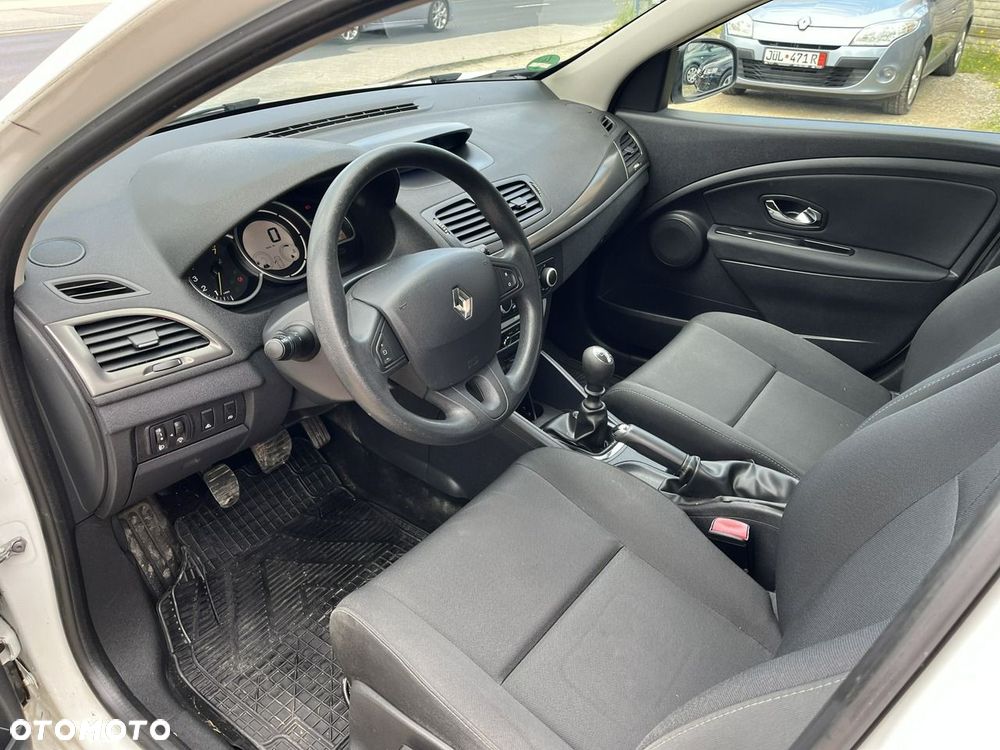 Renault Megane - 13