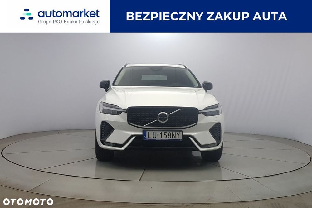 Volvo XC 60 B5 D AWD Plus Dark - 2
