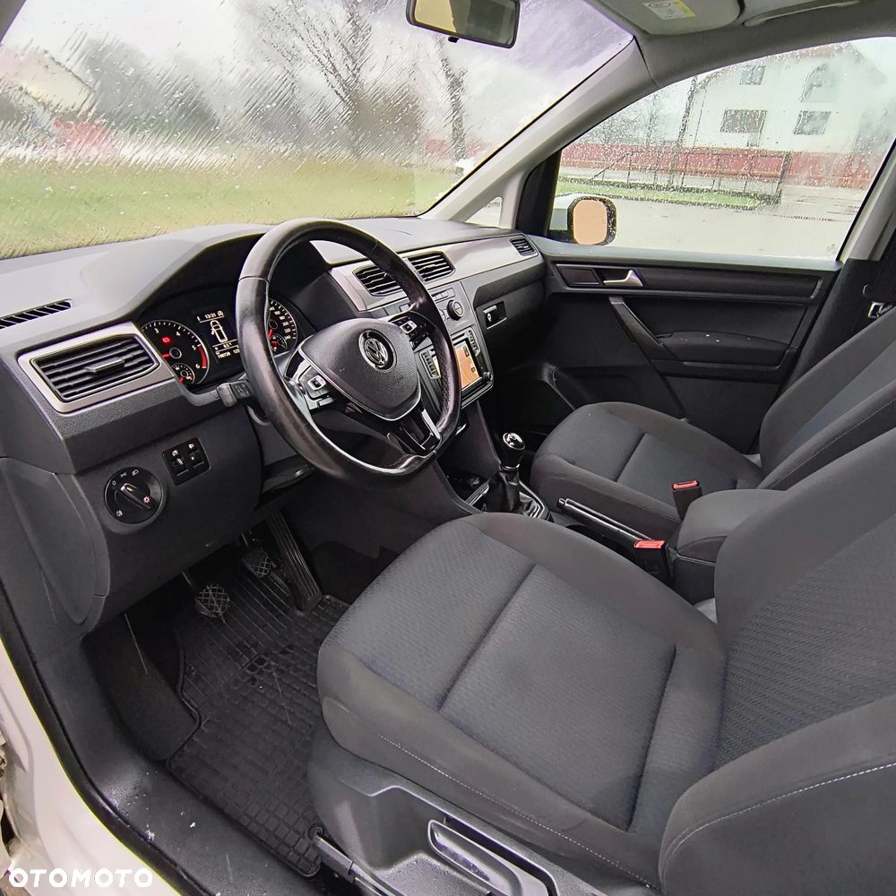 Volkswagen Caddy - 13