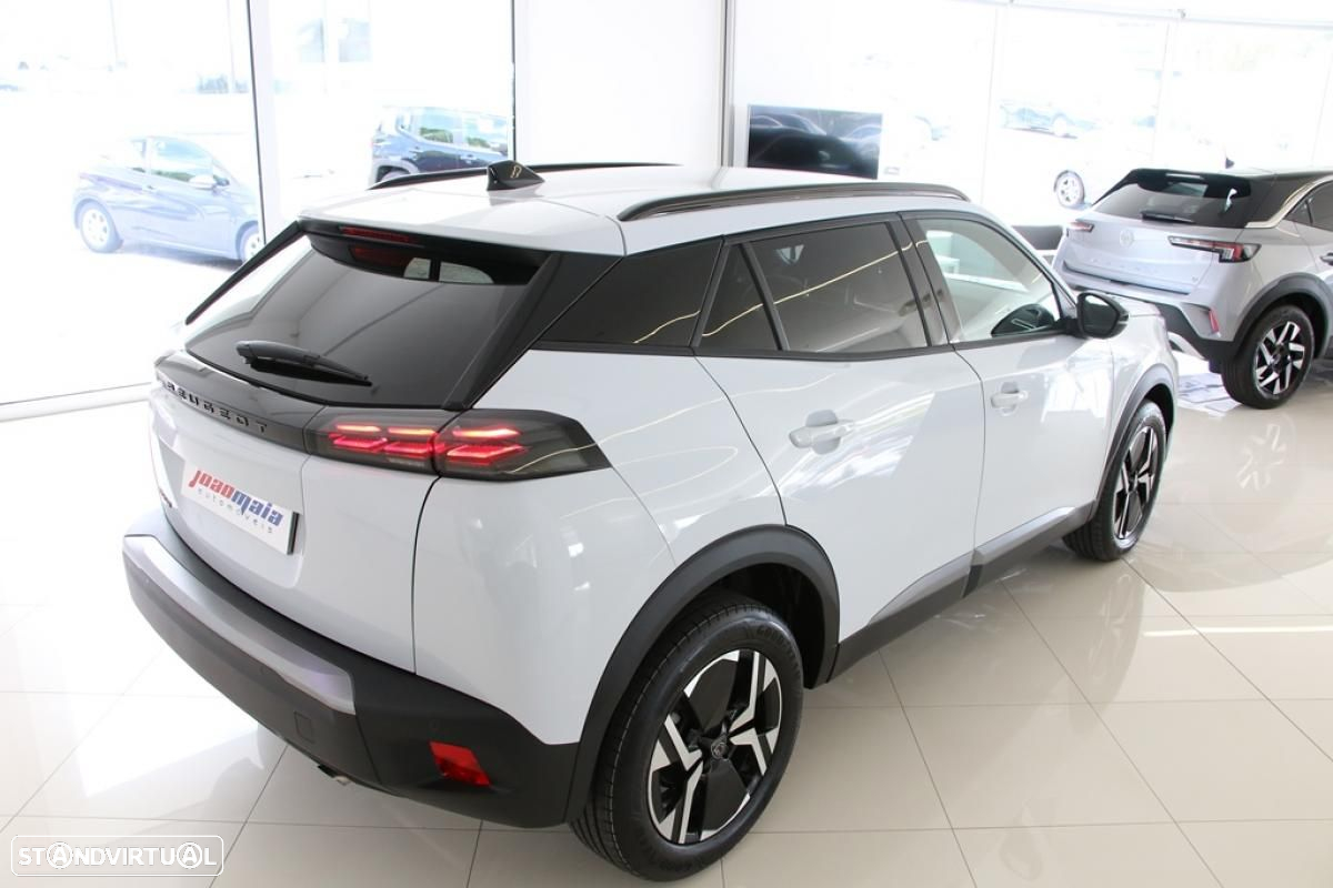 Peugeot 2008 1.2 PureTech Allure EAT8 - 16