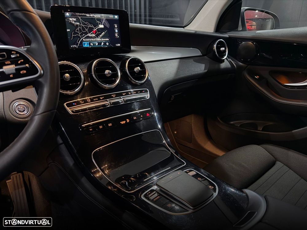 Mercedes-Benz GLC 300 de 4Matic 9G-TRONIC - 18