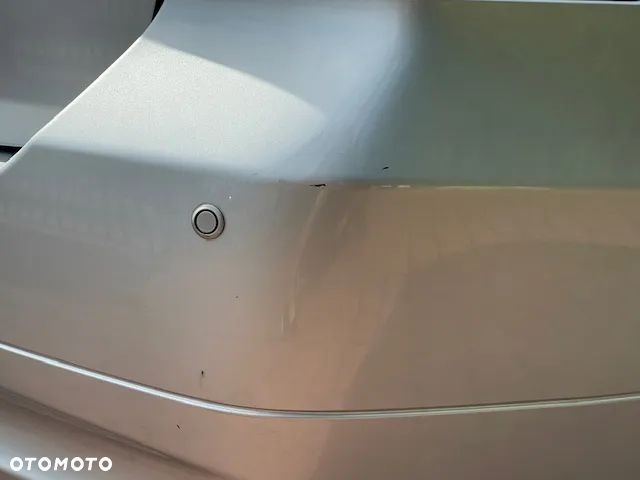 BMW Seria 3 318i - 22