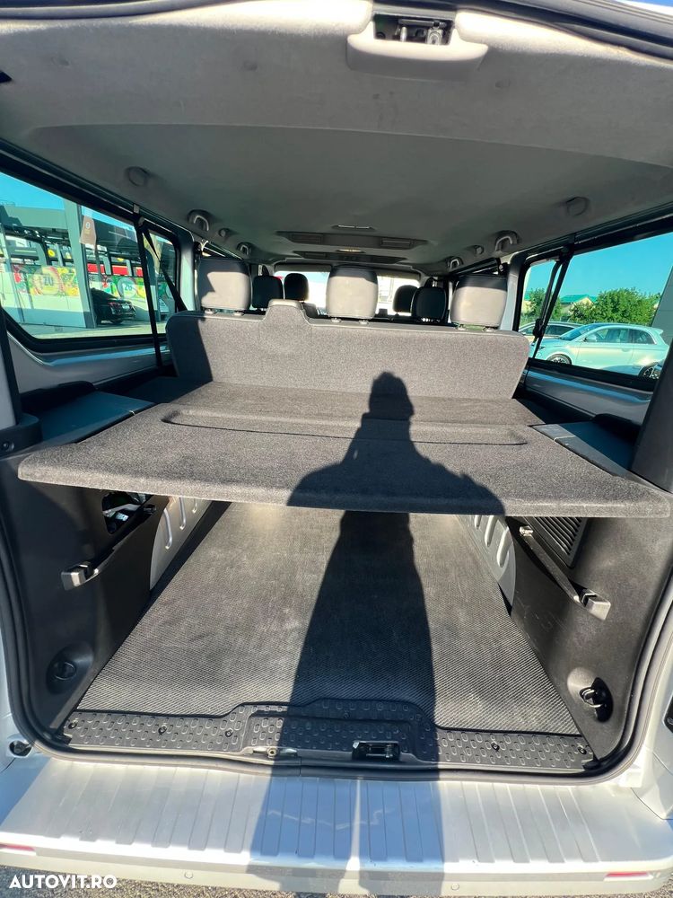 Opel Vivaro - 17