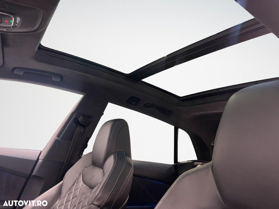 Audi Q8 - 17