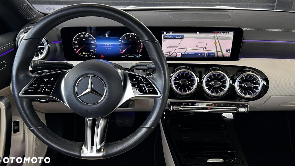 Mercedes-Benz CLA - 17