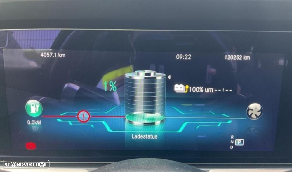 Mercedes-Benz E 300 de T 9G-TRONIC AMG Line - 4