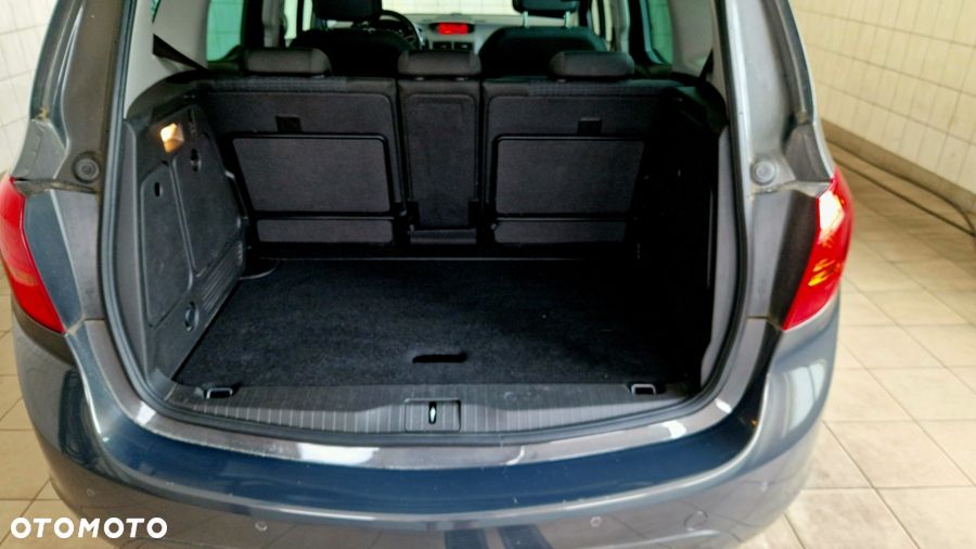 Opel Meriva 1.4 T Cosmo S&S - 15