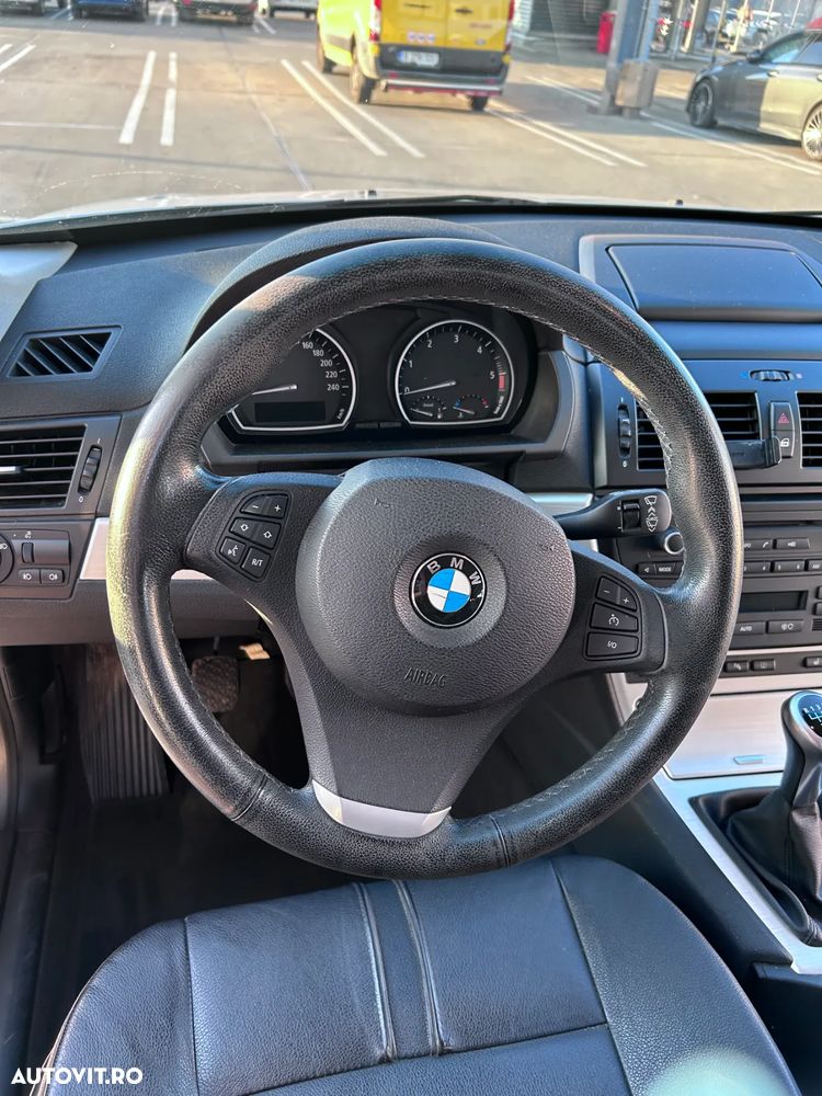 BMW X3 xDrive18d - 10