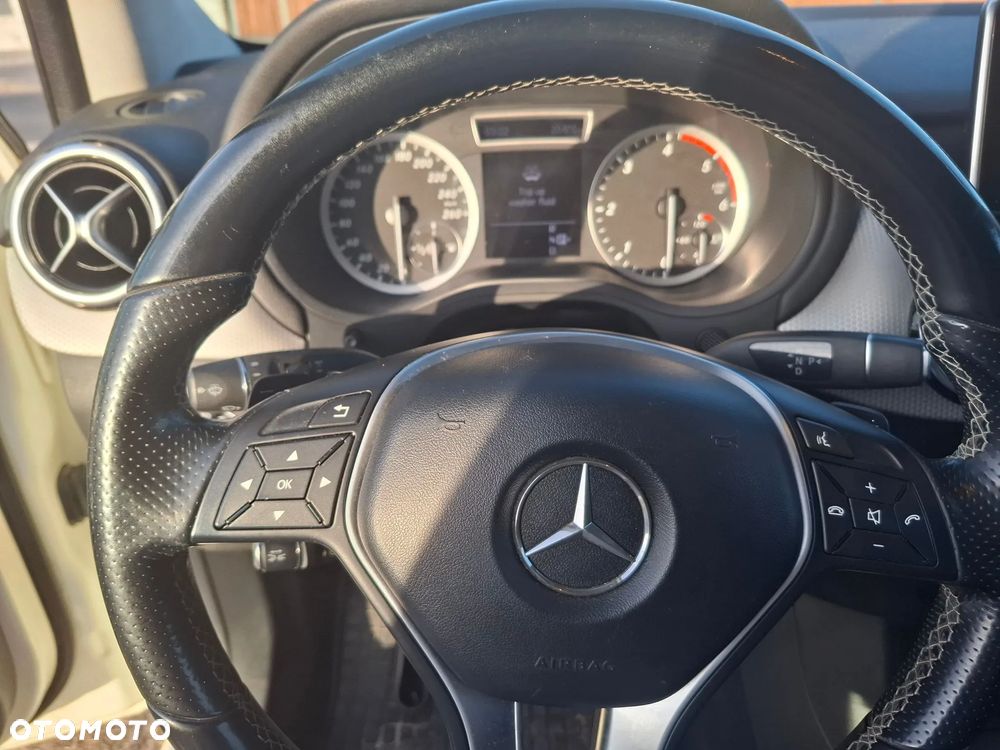 Mercedes-Benz Klasa B 180 CDI 7G-DCT - 6