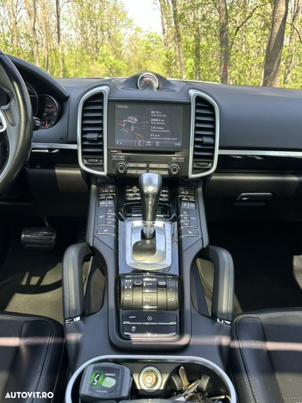 Porsche Cayenne Diesel Platinum Edition - 7