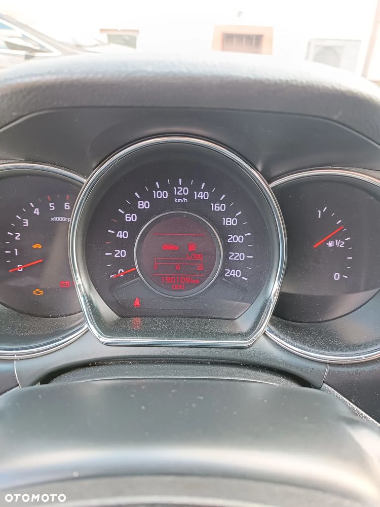 Kia Ceed 1.6 CRDi L - 19