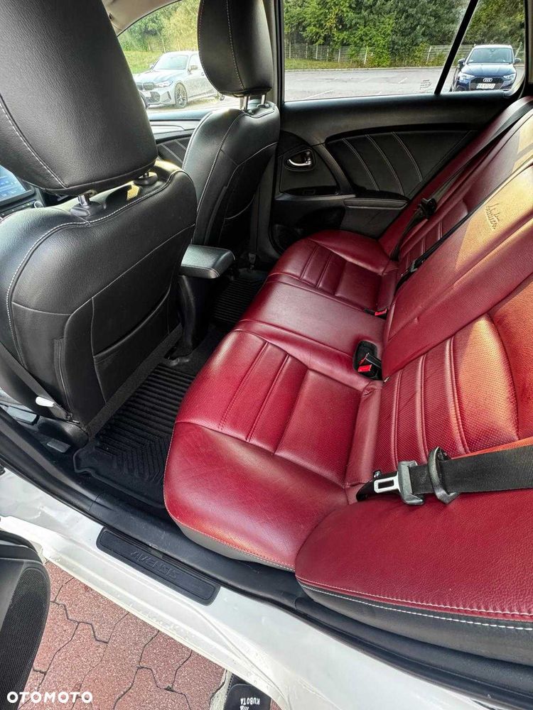 Toyota Avensis - 3