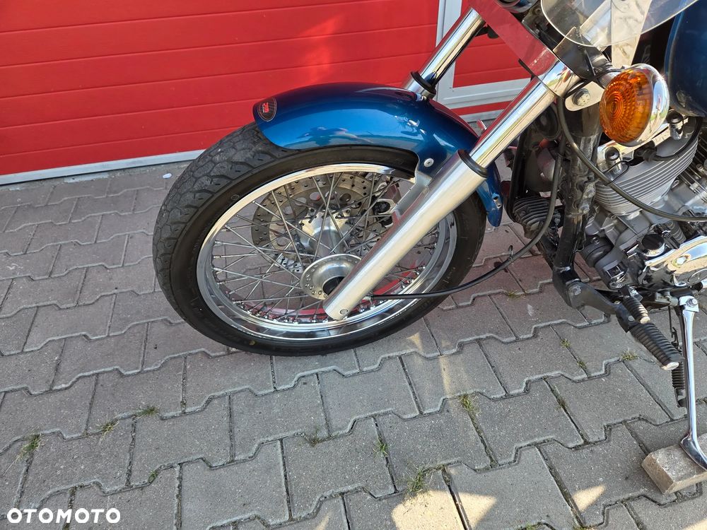 Yamaha XVS - 17