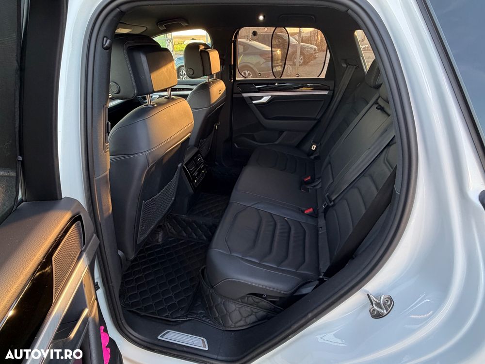 Volkswagen Touareg V6 TDI Elegance - 20