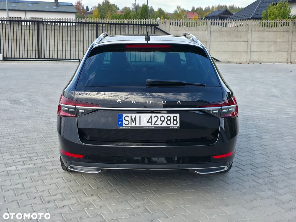 Skoda Superb 2.0 TDI SCR 4x4 L&K DSG - 10