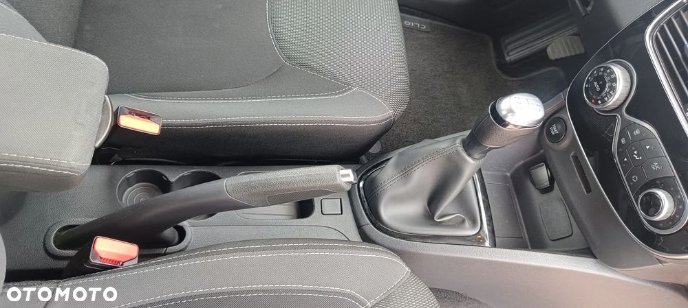 Renault Clio (Energy) TCe 90 Start & Stop INTENS - 20