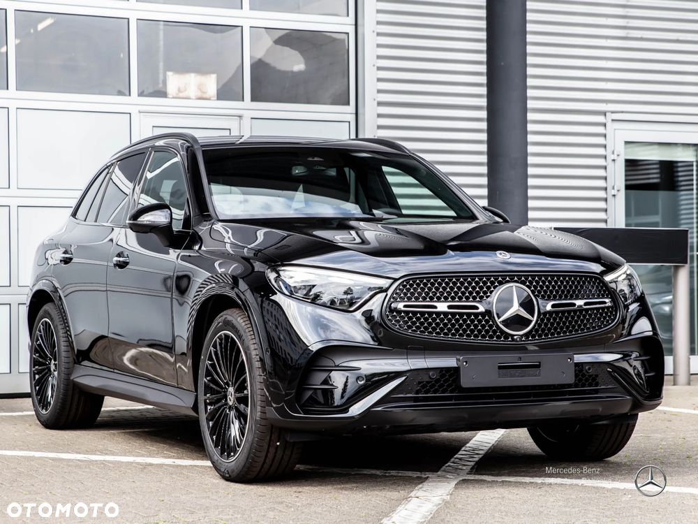Mercedes-Benz GLC 300 mHEV 4-Matic AMG Line - 4