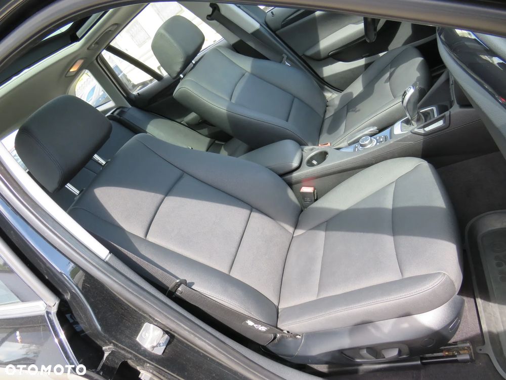 BMW X1 xDrive28i - 33