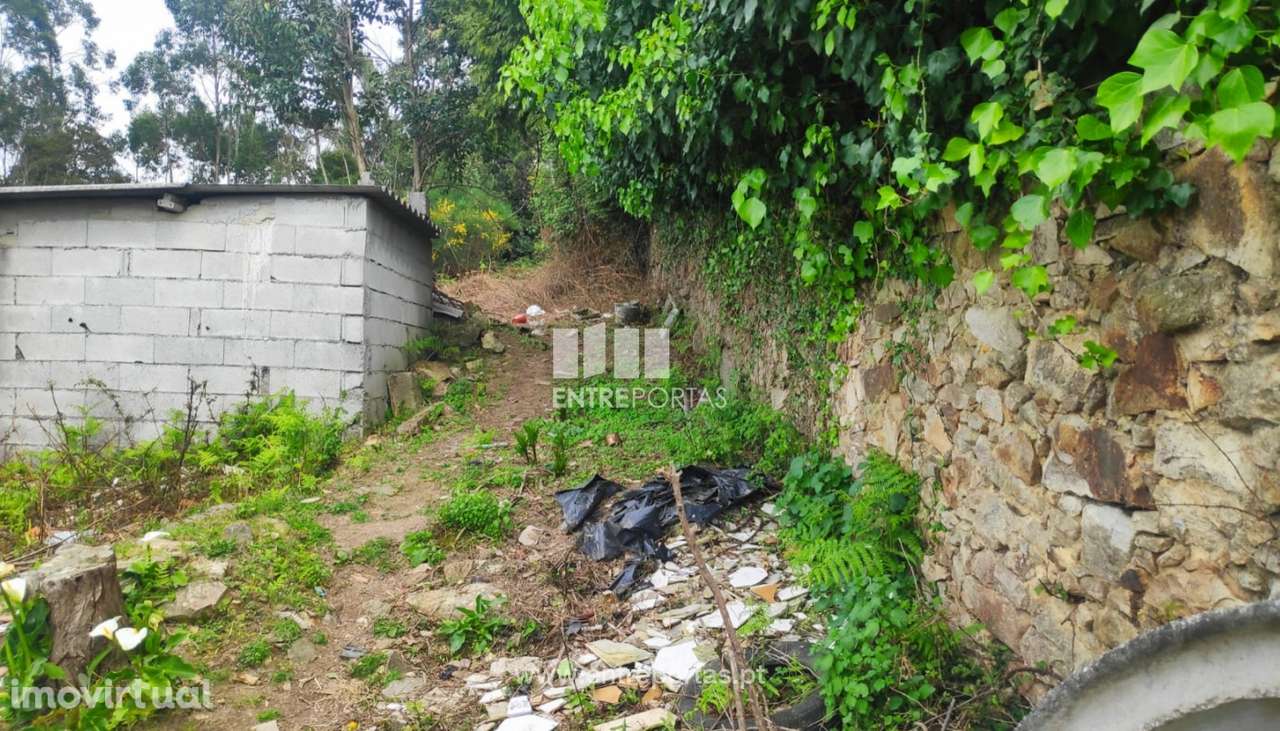Venda de Terreno com 2100 m2, Fornelo, Vila do Conde - Grande imagem: 4/12