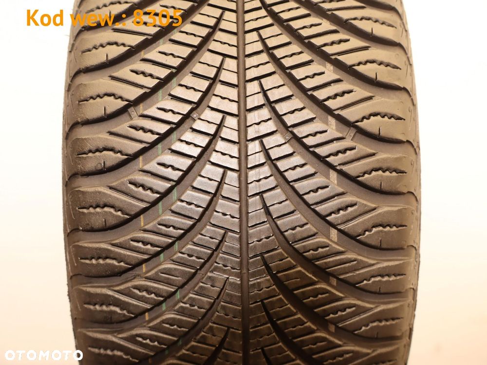 Goodyear Vector 4Seasons G2 - 215/55 R17 - 2