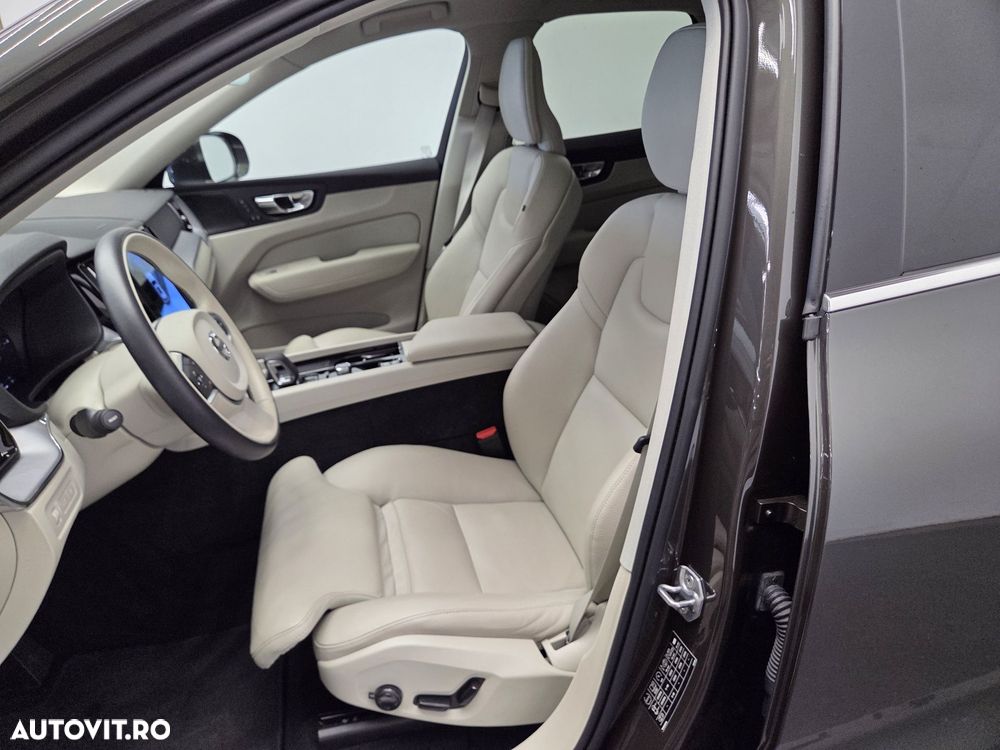 Volvo XC 60 - 6
