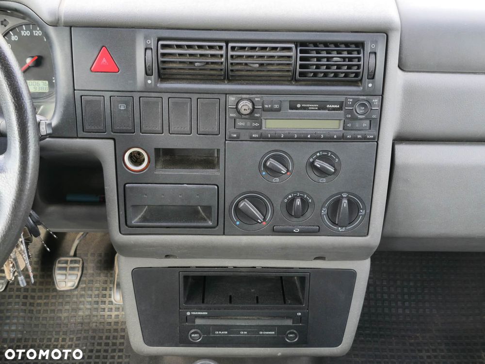 Volkswagen Transporter - 34