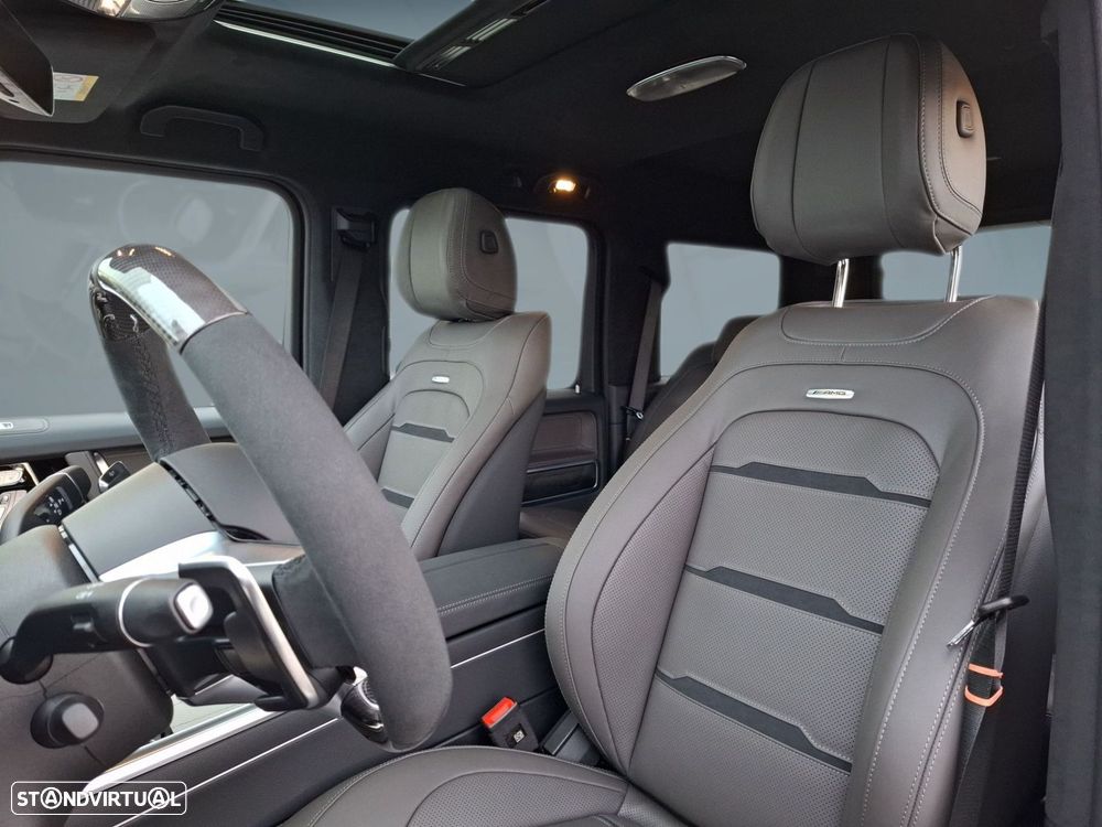 Mercedes-Benz G 63 AMG 4x4 - 9