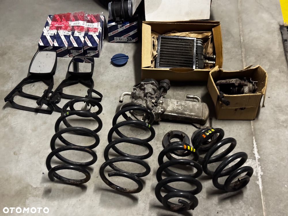 Volkswagen Multivan - 23