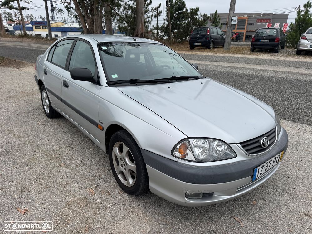 Toyota Avensis S/D 1.6 Sol - 5