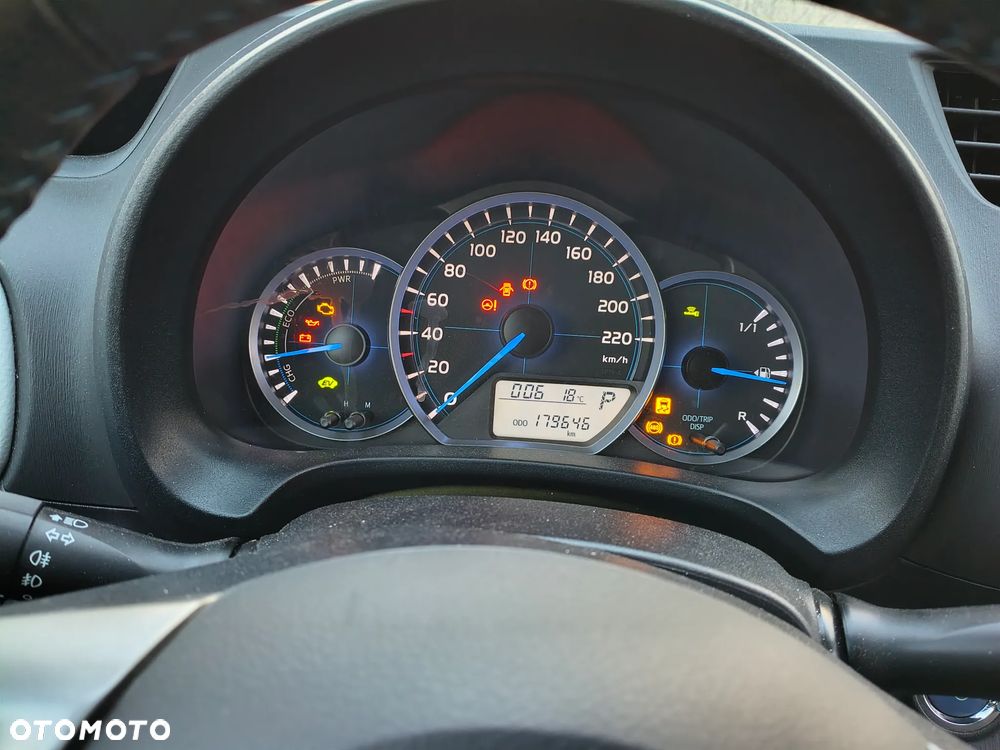 Toyota Yaris 1.5 VVT-i Comfort mit Design Paket - 12