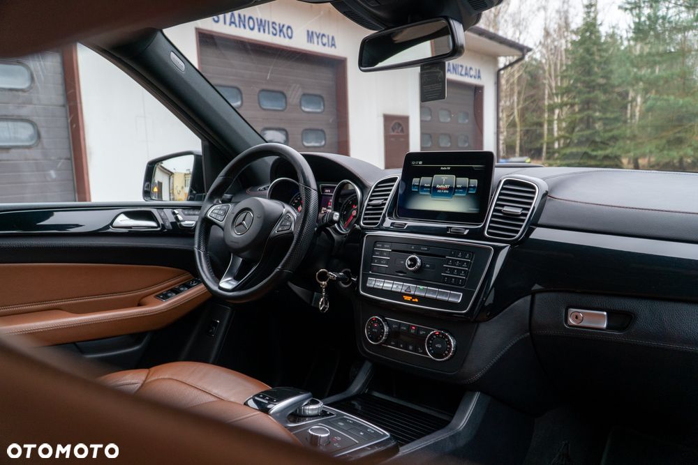 Mercedes-Benz GLE 350 d 4-Matic - 34