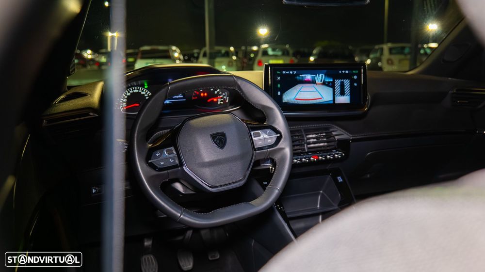 Peugeot 2008 1.2 PureTech Active Pack - 19