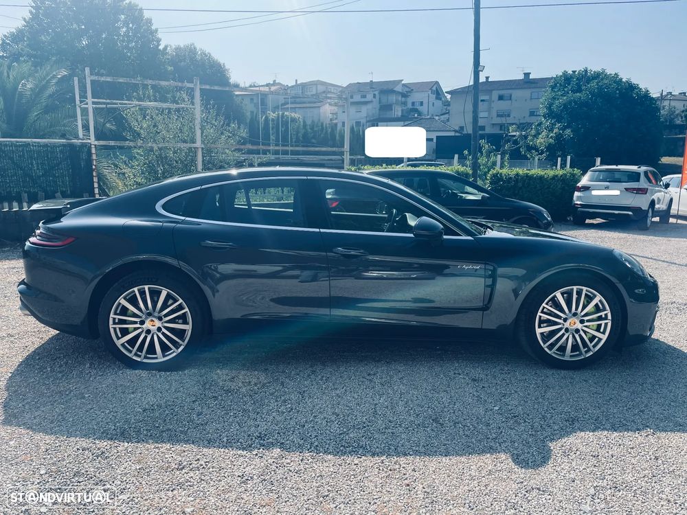 Porsche Panamera 4 E-Hybrid Platinum Edition - 21