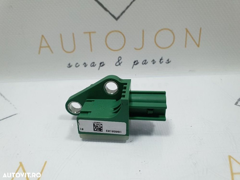 Senzor airbag lateral VOLKSWAGEN PASSAT Variant 3C5 2005 - 2011 2.0 TDI BMR, CBBB   3C0909606 - 2