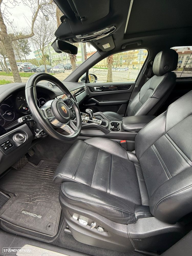 Porsche Cayenne E-Hybrid - 10