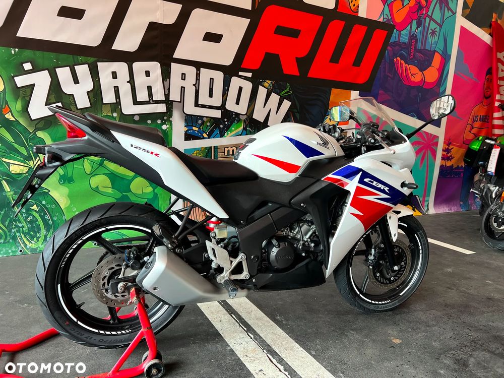 Honda CBR - 9