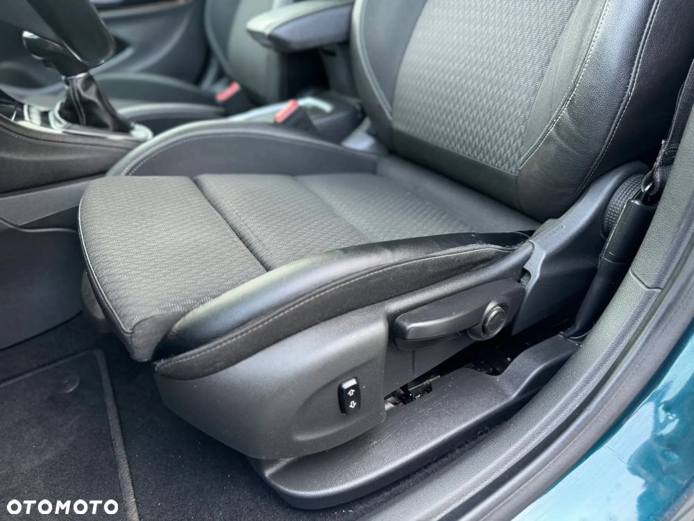 Opel Astra 1.4 Turbo Start/Stop Business - 22