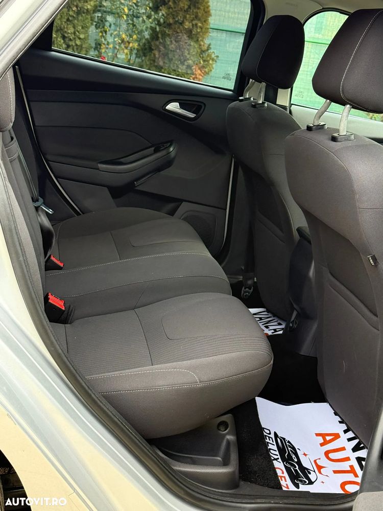 Ford Focus 1.6 TDCi DPF Start-Stopp-System Titanium - 8