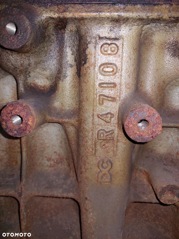 Silnik mercedes actros OM471 - 4