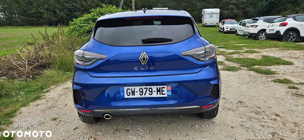 Renault Clio - 9