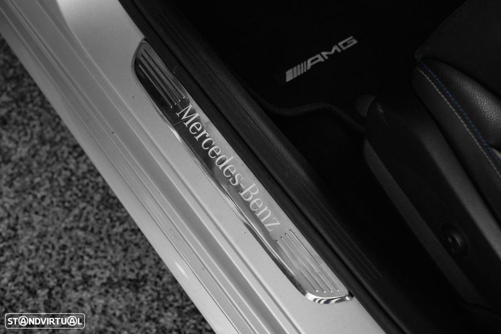 Mercedes-Benz C 300 de AMG Line - 47