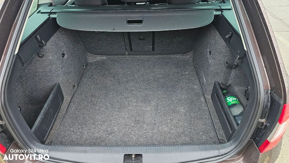 Skoda Octavia 1.6 TDI GREENLINE - 10