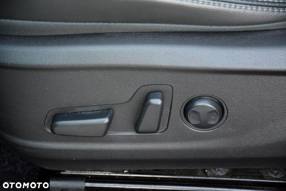 Hyundai Kona 1.6 T-GDI Premium DCT - 35