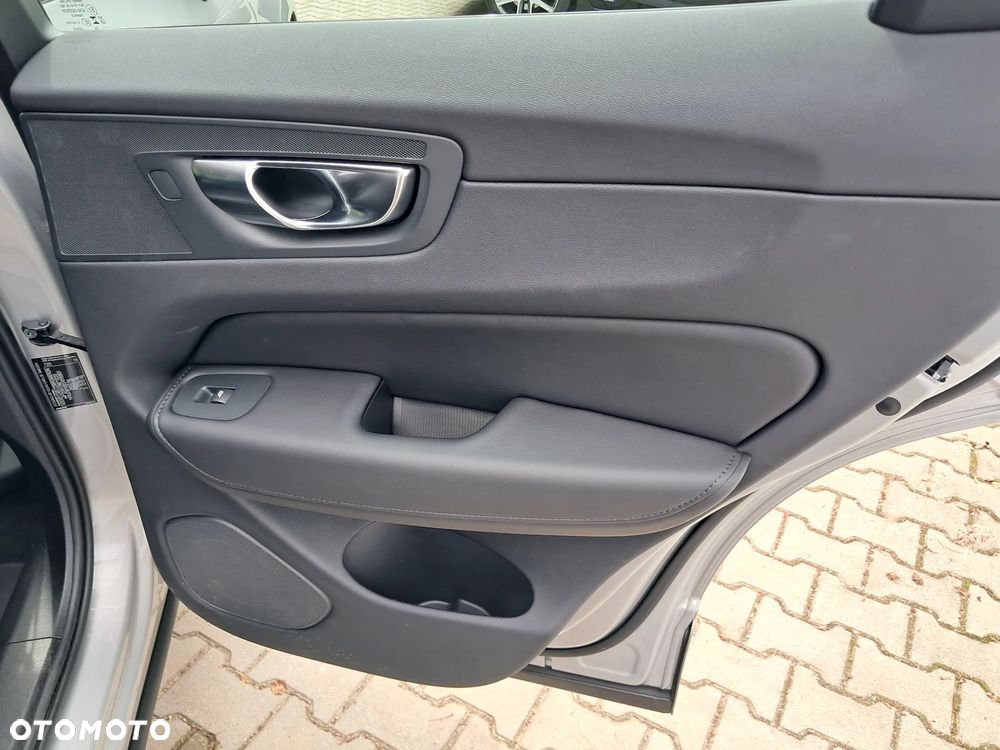 Volvo XC 60 - 20