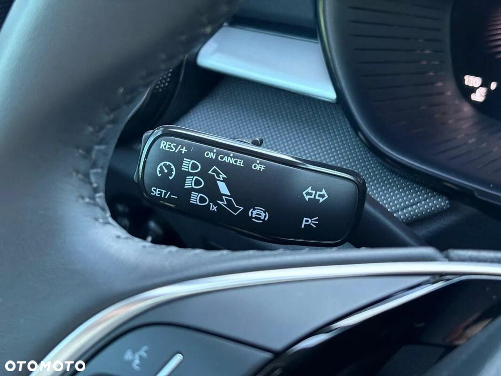 Skoda Fabia 1.0 TSI Selection DSG - 30